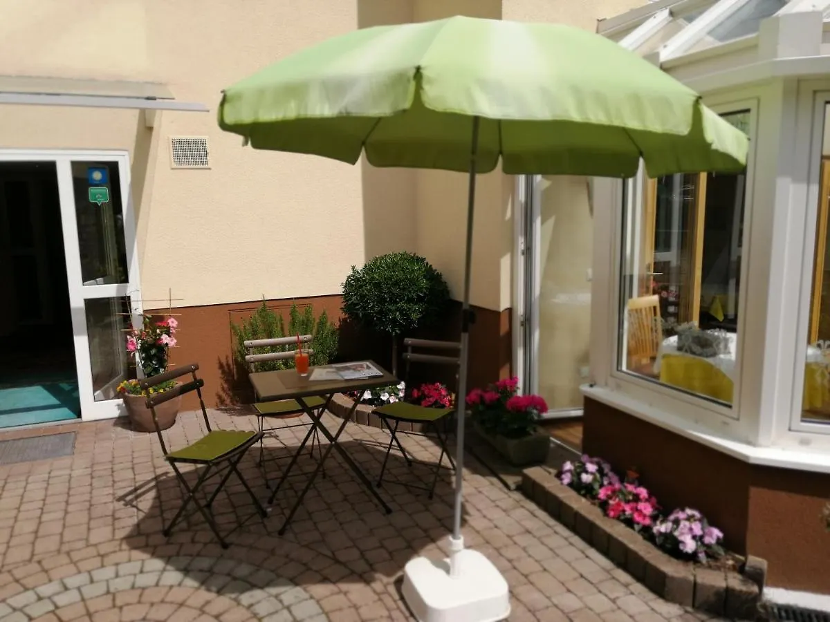 Konukevi Pension Katrin Salzburg